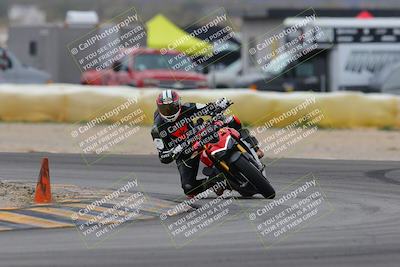 media/Jan-15-2023-SoCal Trackdays (Sun) [[c1237a034a]]/Turn 2 Set 2 (1155am)/